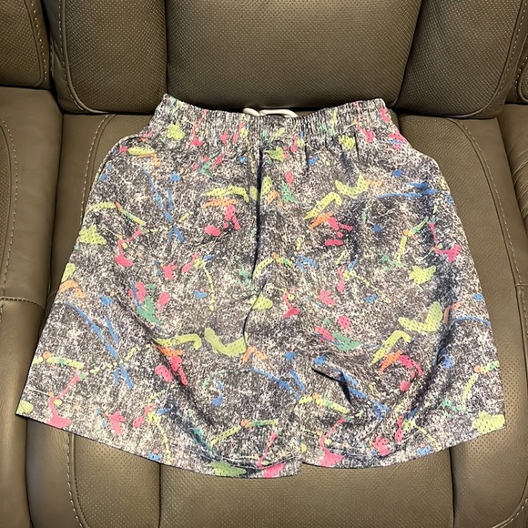 StayCool Splatter Shorts - Picture 2 of 3